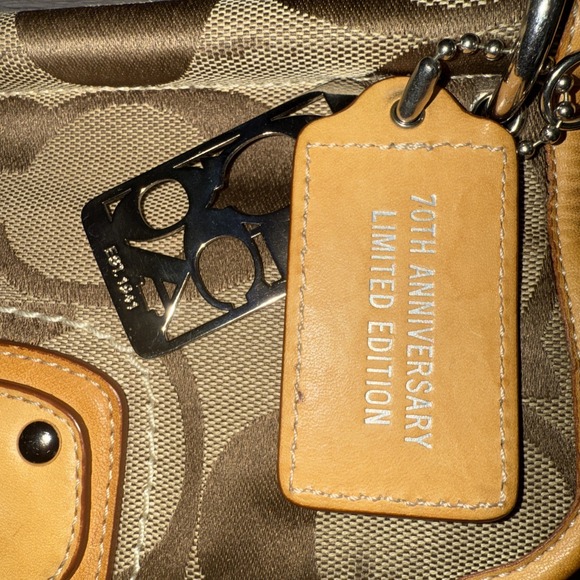 Coach Willis Brown Signature Canvas Tan‎ Leather 65th Anniversary Crossbody Bag! - Picture 14 of 15